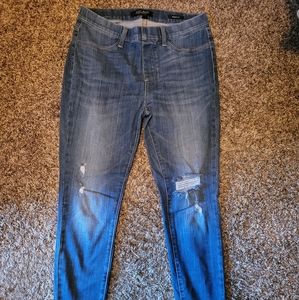 Judy Blue Pull on jeans